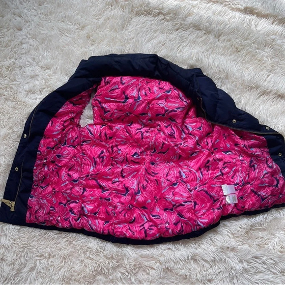 Lilly Pulitzer Isabelle Puffer Vest navy blue with gold accents size XS - Picture 9 of 14